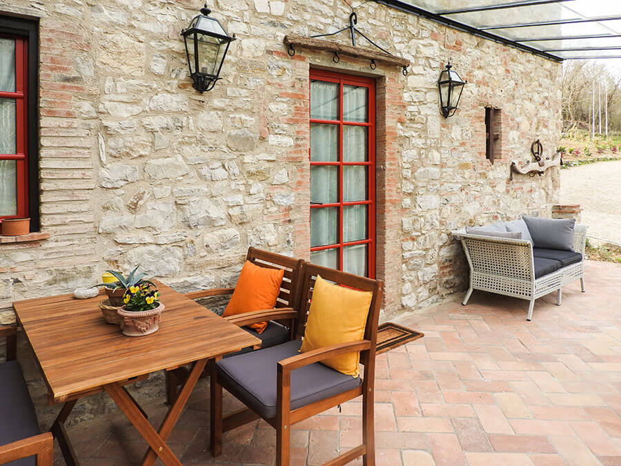 Apartment at the Mill on the Argenna, ideal for couples or families